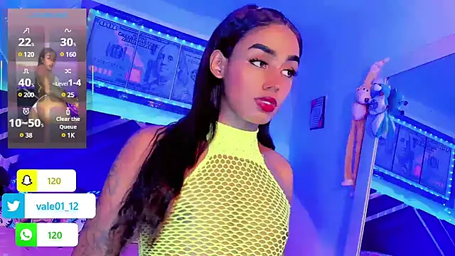 hot goddess3X online show from March 13, 2025, 4:01 pm