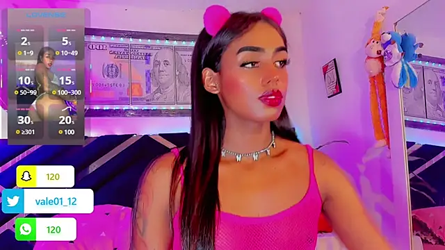 hot goddess3X online show from March 16, 2025, 3:50 pm