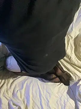 Snapshot of WilldoPita chatting on February 6, 2025, 3:27 am WilldoPita online show from February 6, 2025, 3:27 am