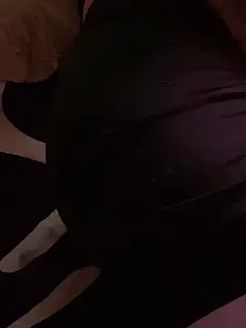 Snapshot of WilldoPita chatting on February 25, 2025, 5:51 pm WilldoPita online show from February 25, 2025, 5:51 pm