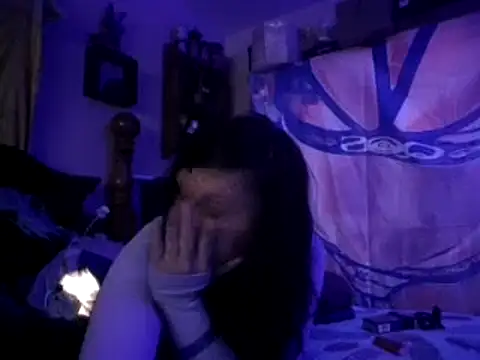 CountrySwingers1987 online show from December 7, 2024, 9:22 am