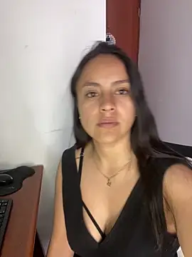 Snapshot of Shanonsex2 chatting on January 27, 2025, 4:54 pm Shanonsex2 online show from January 27, 2025, 4:54 pm