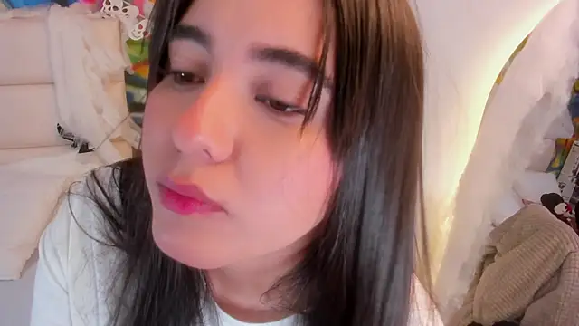 Liana Bernocchi online show from October 5, 2025, 8:21 pm