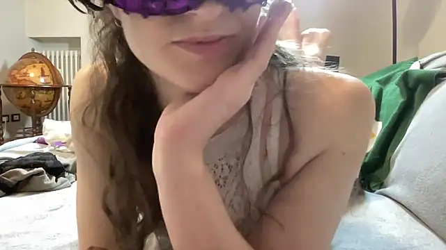 lexihot0000 online show from June 4, 2026, 10:14 pm