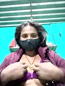 Snapshot of Baby__Shreya chatting on February 13, 2025, 11:15 pm Baby  Shreya online show from February 13, 2025, 11:15 pm