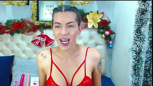 lucia marks online show from December 18, 2024, 4:28 pm