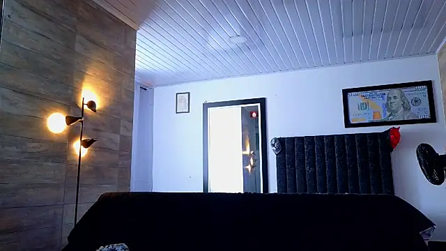 AsmodeoCox online show from October 22, 2025, 2:38 pm