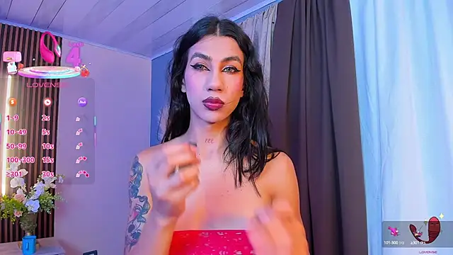 sofiaa grey  online show from October 16, 2025, 12:13 pm