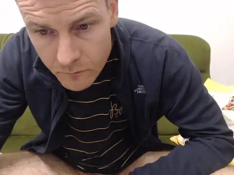 geree84 online show from December 22, 2025, 3:56 pm