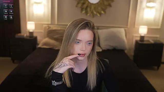 Cassy-Celestial  online show from March 15, 2026, 8:32 am