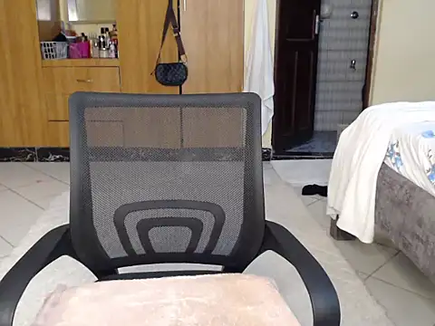 Booby savage online show from November 16, 2025, 4:34 pm