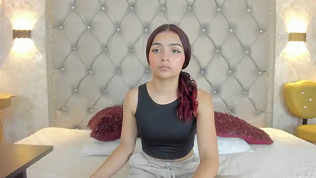 Snapshot of leigh-angels chatting on March 3, 2025, 9:05 pm leigh-angels online show from March 3, 2025, 9:05 pm