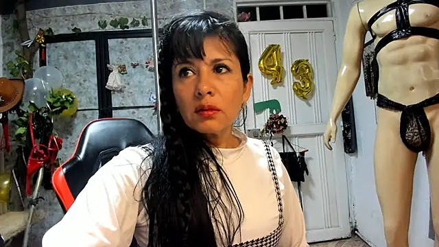 Erlinda-engel online show from March 15, 2025, 11:51 am