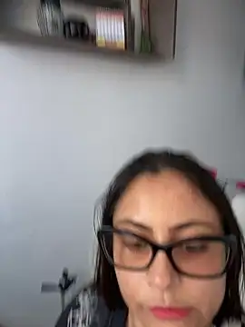 Sol biglips online show from March 5, 2025, 4:24 pm