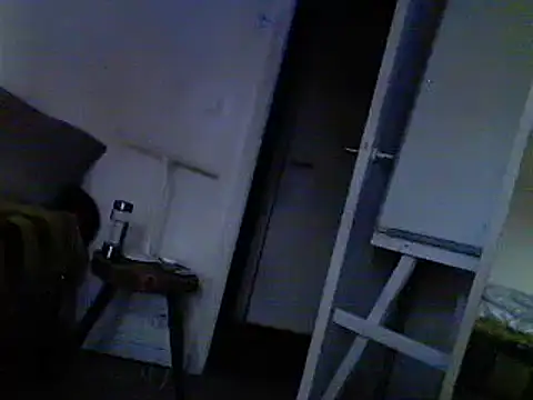 Snapshot of oopsxx chatting on February 8, 2025, 4:04 pm oopsxx online show from February 8, 2025, 4:04 pm