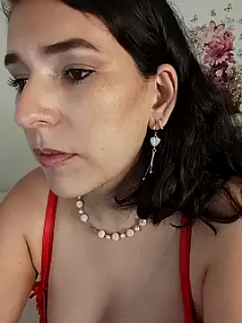 selem hadid online show from October 25, 2025, 2:44 am