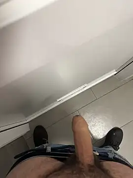 Snapshot of _themask_ chatting on February 13, 2025, 10:33 pm themask online show from February 13, 2025, 10:33 pm