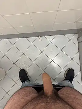 Snapshot of _themask_ chatting on October 21, 2025, 1:43 pm themask online show from October 21, 2025, 1:43 pm