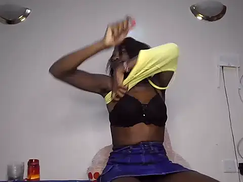 Snapshot of Nasty_sonnie chatting on November 9, 2025, 12:31 pm Nasty sonnie online show from November 9, 2025, 12:31 pm