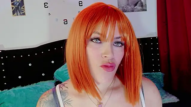 Natalia Montoya online show from December 20, 2025, 10:45 pm