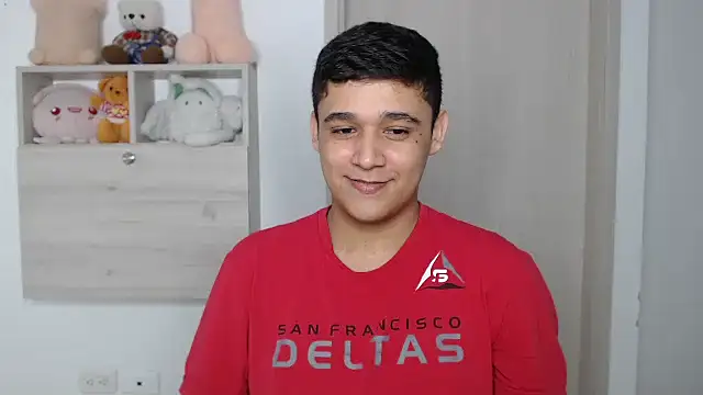 kaiine190 online show from November 29, 2025, 6:24 am