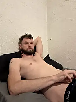 Talenjames4 online show from October 24, 2025, 8:08 pm