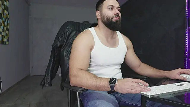 mattmasterss online show from February 10, 2026, 9:25 pm