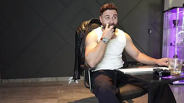 mattmasterss online show from April 7, 2026, 1:13 pm