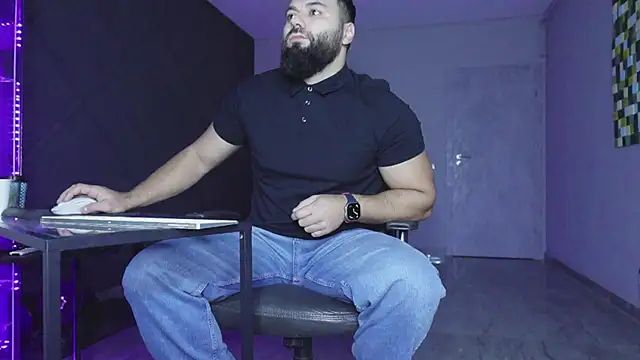 mattmasterss online show from December 21, 2025, 3:52 am