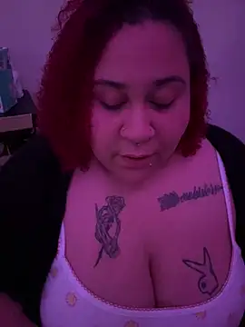 Snapshot of Juicyjordie chatting on March 13, 2025, 5:00 am Juicyjordie online show from March 13, 2025, 5:00 am