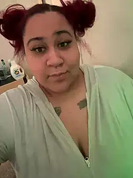 Snapshot of Juicyjordie chatting on January 20, 2025, 7:14 pm Juicyjordie online show from January 20, 2025, 7:14 pm