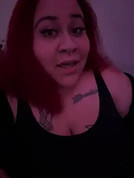 Snapshot of Juicyjordie chatting on February 1, 2025, 8:39 am Juicyjordie online show from February 1, 2025, 8:39 am