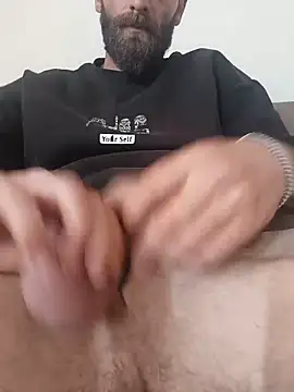 Snapshot of Antonio_Vatooo chatting on May 16, 2026, 1:10 pm Antonio Vatooo online show from May 16, 2026, 1:10 pm