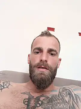 Snapshot of Antonio_Vatooo chatting on April 30, 2026, 6:31 am Antonio Vatooo online show from April 30, 2026, 6:31 am