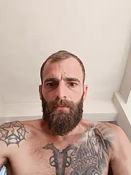Snapshot of Antonio_Vatooo chatting on May 27, 2026, 2:57 pm Antonio Vatooo online show from May 27, 2026, 2:57 pm