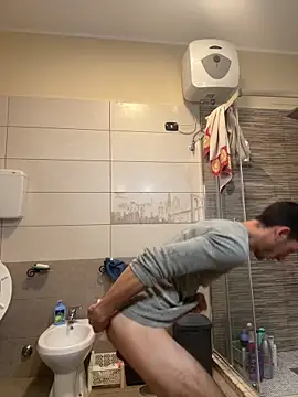 Gionnytav online show from November 1, 2025, 2:22 pm