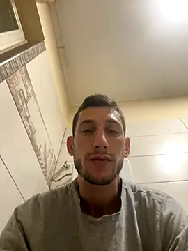 Gionnytav online show from November 14, 2025, 4:27 am