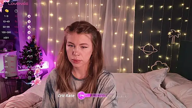 Snapshot of KristinaMoon chatting on February 5, 2026, 5:14 am KristinaMoon online show from February 5, 2026, 5:14 am