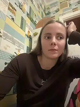 AlisaKissss online show from May 14, 2026, 7:11 pm