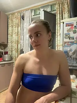 Snapshot of AlisaKissss chatting on June 23, 2026, 7:23 pm AlisaKissss online show from June 23, 2026, 7:23 pm