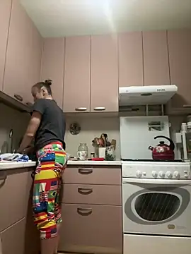 Snapshot of AlisaKissss chatting on March 17, 2025, 7:48 pm AlisaKissss online show from March 17, 2025, 7:48 pm