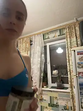 AlisaKissss online show from May 27, 2026, 6:26 pm