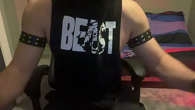 KinkyPlayerrr online show from February 12, 2025, 9:43 pm