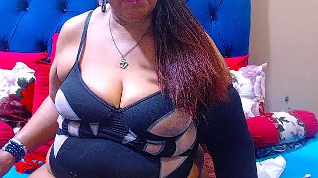 ebonycandy10 online show from September 23, 2025, 3:46 am