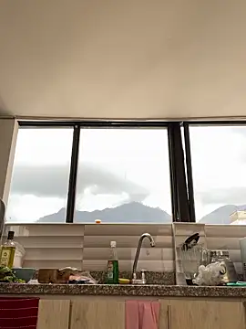 Princ3ssgabi online show from February 10, 2025, 9:04 pm