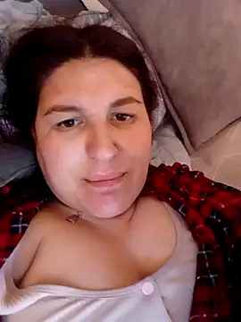 BlackVBarbie online show from April 15, 2026, 1:04 pm