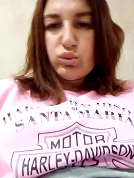 BlackVBarbie online show from September 12, 2025, 6:07 pm