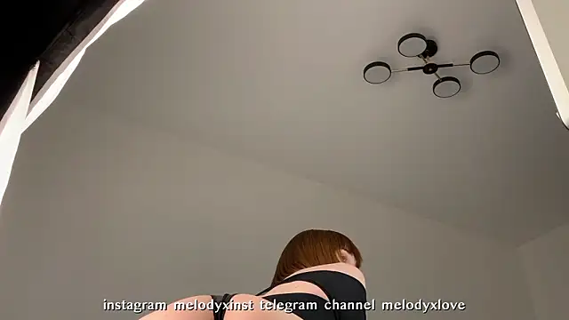 melodyxlove online show from March 8, 2025, 9:17 am