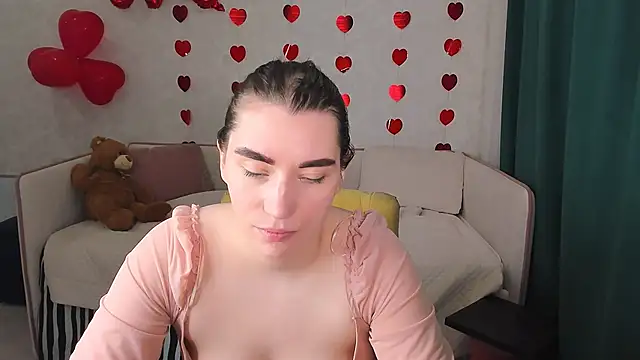 pussyhome2407 online show from February 21, 2025, 6:15 pm