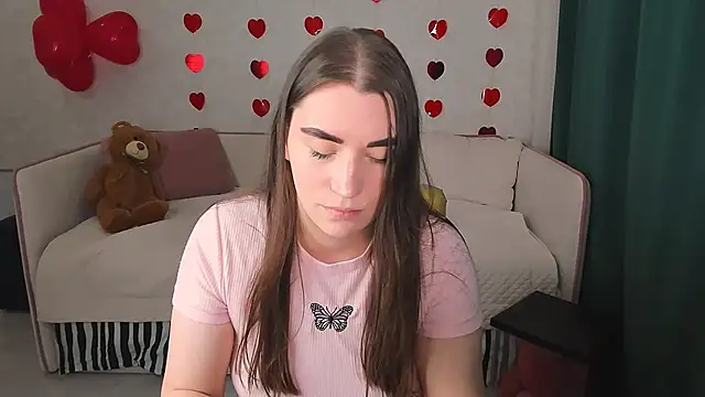 pussyhome2407 online show from February 18, 2025, 8:58 pm